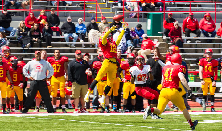 Gold Holds Off Crimson In Highly-Competitive Ferris State Spring Football Game