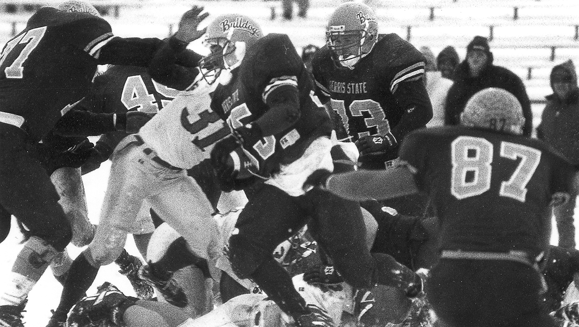 A Look Back: A Game Of Destiny - The 1995 Snow Bowl