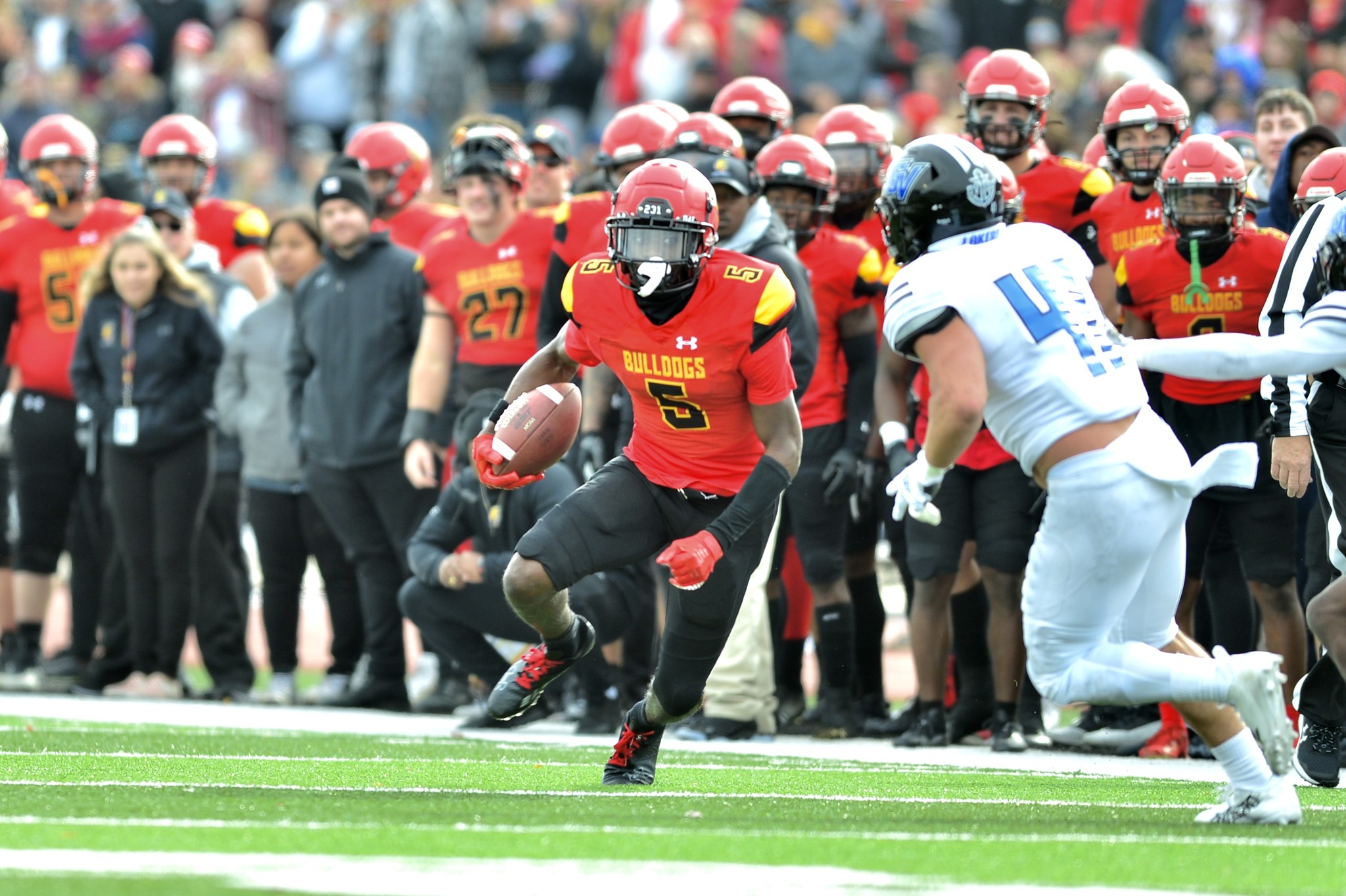 Ferris State Falls In Anchor-Bone Classic Before Top Taggart Field Record Crowd