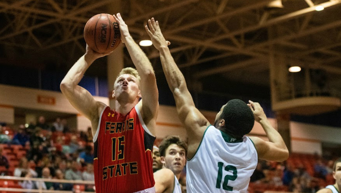 Second Half Rally Comes Up Short As #13 Ferris State Falls To #5 Northwest Missouri State