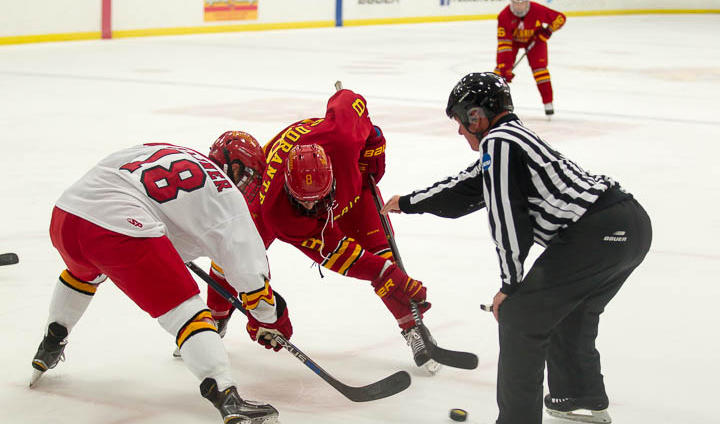 Team Crimson Tops Team Gold In Ferris State Hockey Intrasquad Action
