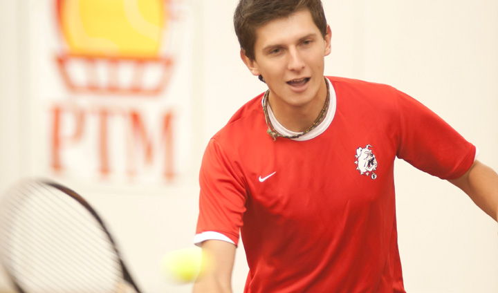 Men's Tennis Caps Off Successful Weekend With Shutout Victory