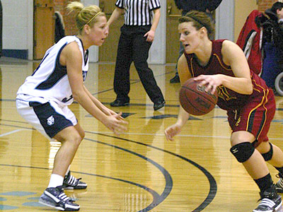 FSU's Kelsey DeNoyelles drives with the ball against Northwood (Photo by Sandy Gholston)