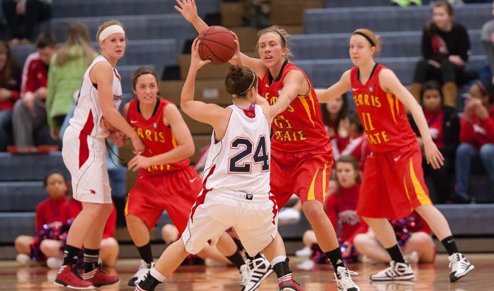 Bulldogs Come Up Short In Exciting Overtime Contest At SVSU