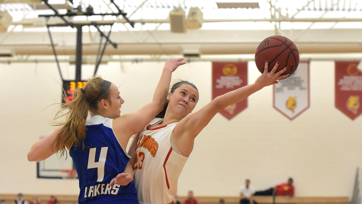 Ferris State Women's Basketball Wraps Up 2016-17 Season With Rivalry Setback