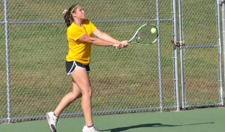 Ferris State Wraps Up Busy Tennis Weekend Against Division I Western Michigan