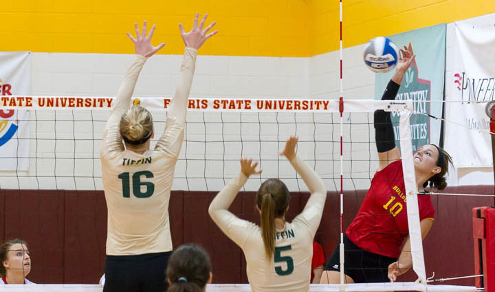 Ferris State Volleyball Pulls Out Triumph In Five-Set Thriller