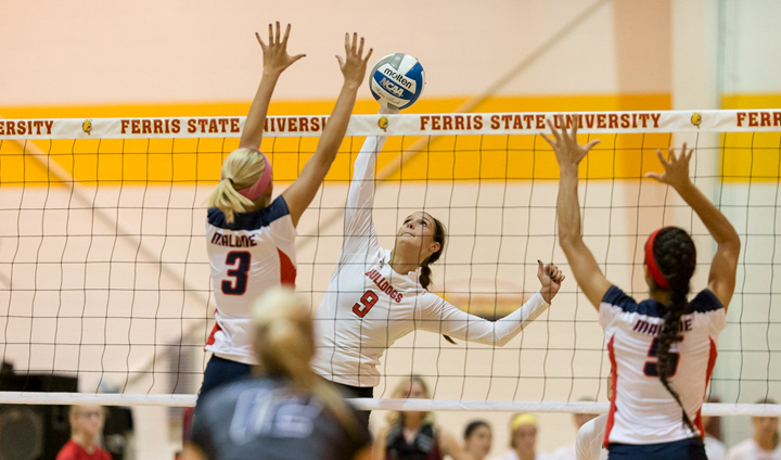 Ferris State Volleyball Wins Fifth-Straight Match By Beating Malone