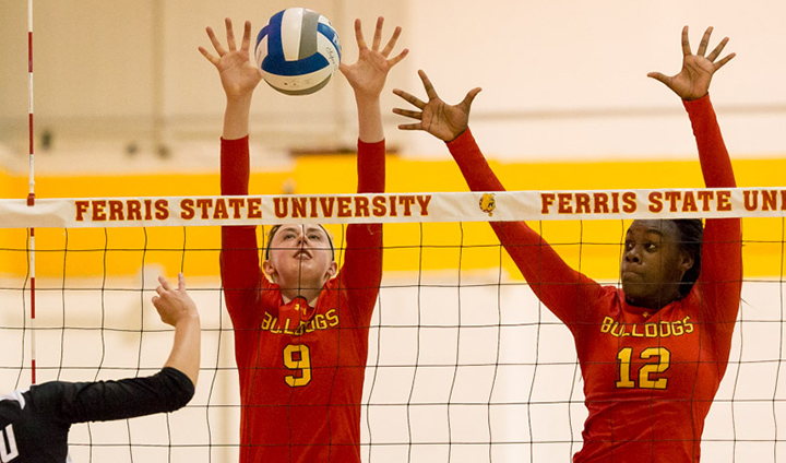 #4 Ferris State Powers Past Tiffin For 18th-Straight Home Win