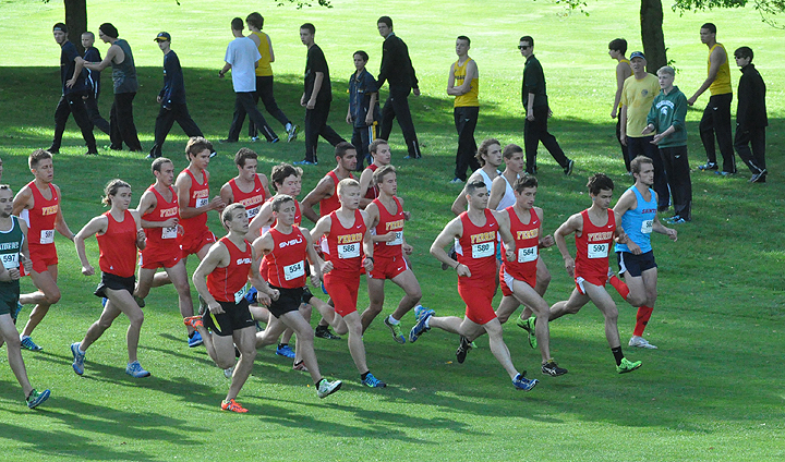 Ferris State Cross Country Teams Dominate The Pack At Annual Home Invitational