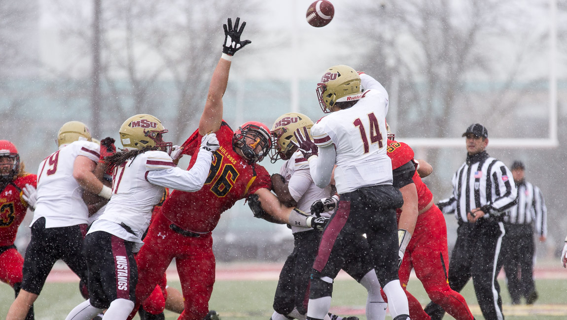 Ferris State Football Opens Division II Playoffs With Big Win Over Midwestern State