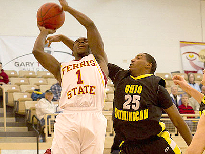 Ferris State's Dontae Molden competes in Saturday's game (Photo by Scott Whitney)