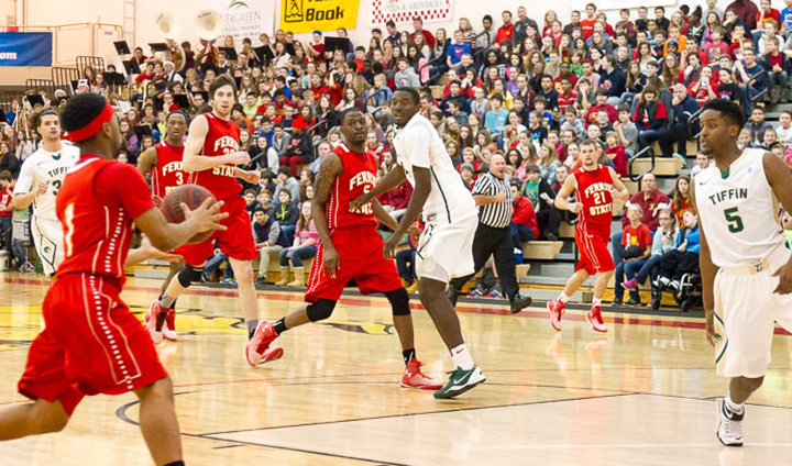 Big Second Half Before Large Crowd Lifts Ferris State To Seventh-Straight Win