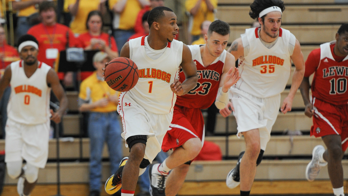 Ferris State Men's Basketball Bounces Back In Big Way To Beat Hillsdale In GLIAC Play
