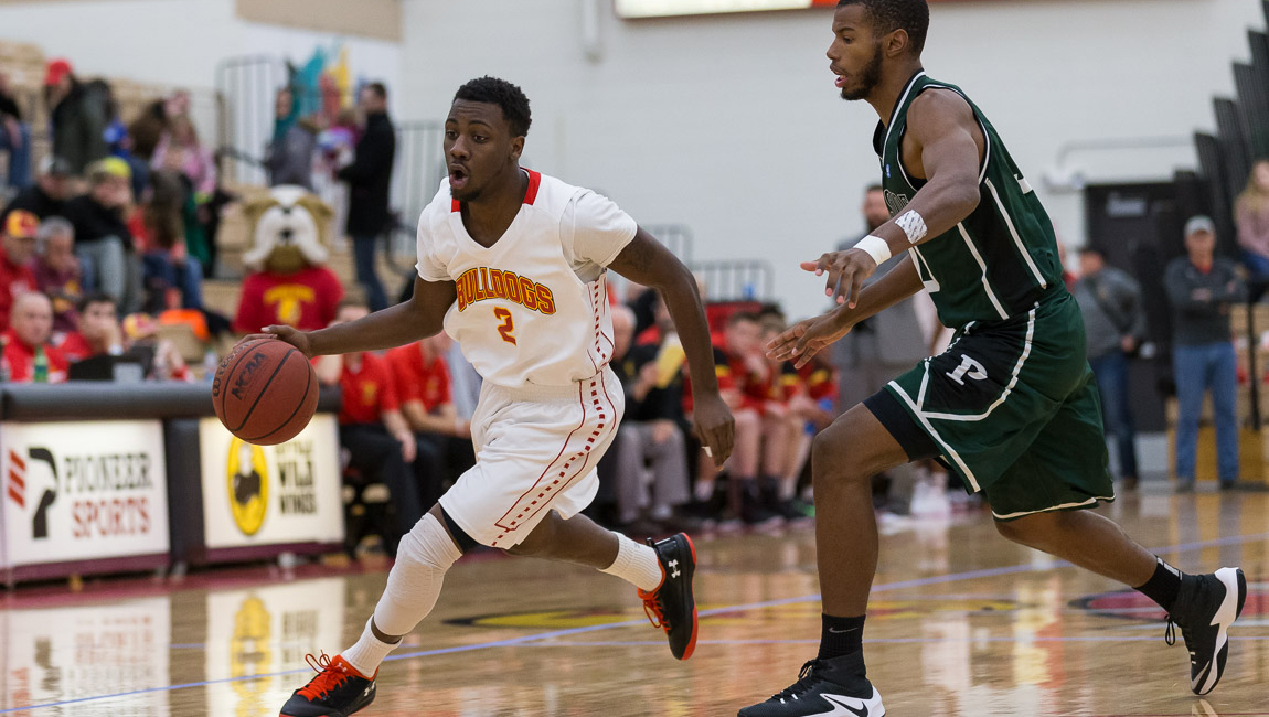 Ferris State Tops Century Mark For Second-Straight Game In Dominating Road Victory