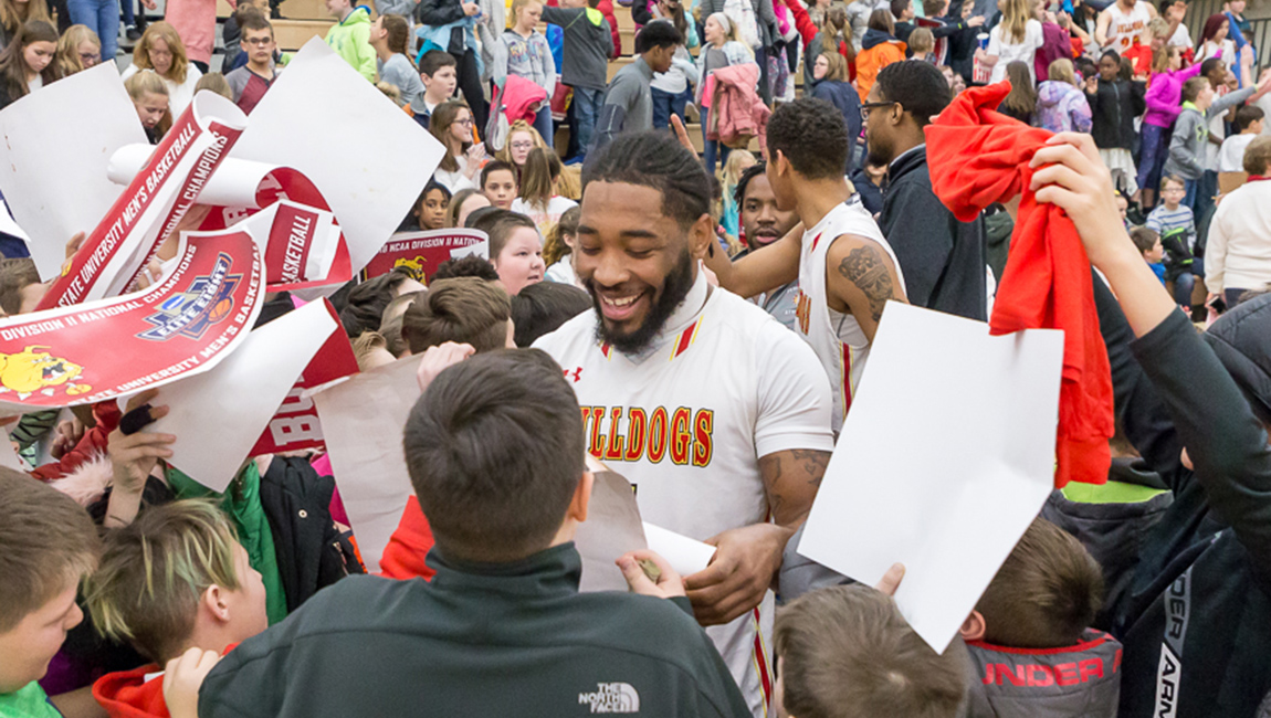 Ferris State Puts On Show For Young Fans In Decisive Home Court Victory