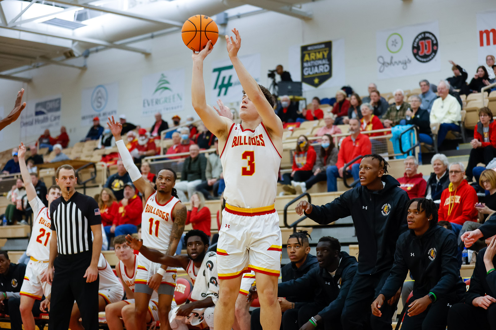 Another Big Second Half Lifts #20 Ferris State To Road Victory Over Northern Michigan