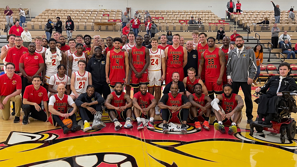 Ferris State Basketball Tops Stars From Past In High-Scoring Alumni Contest