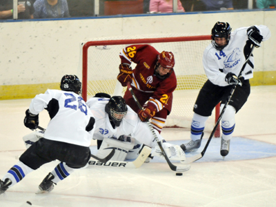 MIke Embach and the Bulldogs fall to Alabama-Huntsville 4-2 in weekend series finale.  (Photo by Chuck Edgeworth)