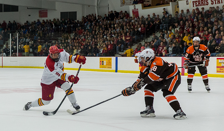 Bowling Green Pulls Away From Ferris State In Third Period To Win Series