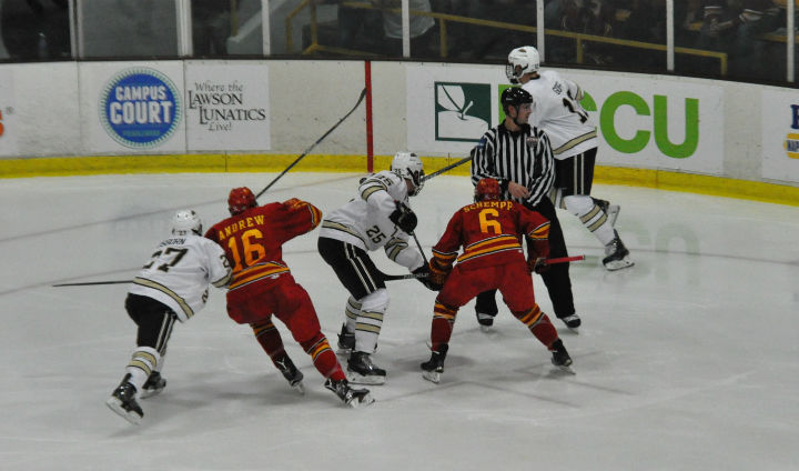 Rivalry Renewed As Western Michigan Pulls Out 3-2 Home Win Over Bulldogs
