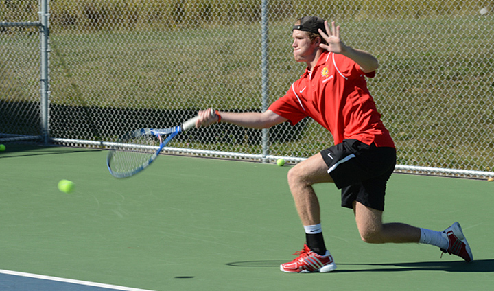 Men's Tennis Upset By Seventh-Seeded Findlay In GLIAC Semifinals