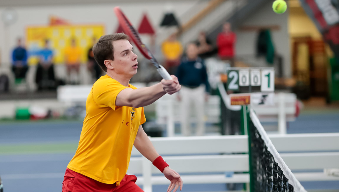 Ferris State Men's Tennis Holds Off Wayne State To Remain In First Place In GLIAC
