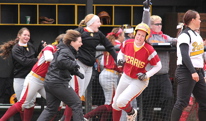 Home Runs Power Ferris State Softball Past Ohio Dominican In Sweep