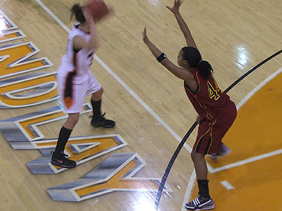 Ferris' Tiara Adams defends the ball in Thursday's loss at Findlay (Photo by Rob Bentley)