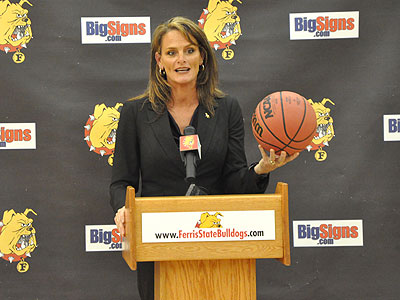 Replay Women's Hoops Press Conference