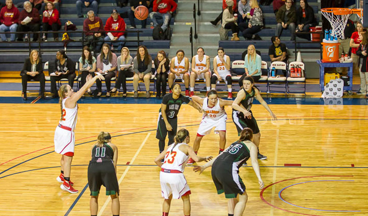 Ferris State Women's Basketball Jumps In Front Early In League-Opening Setback