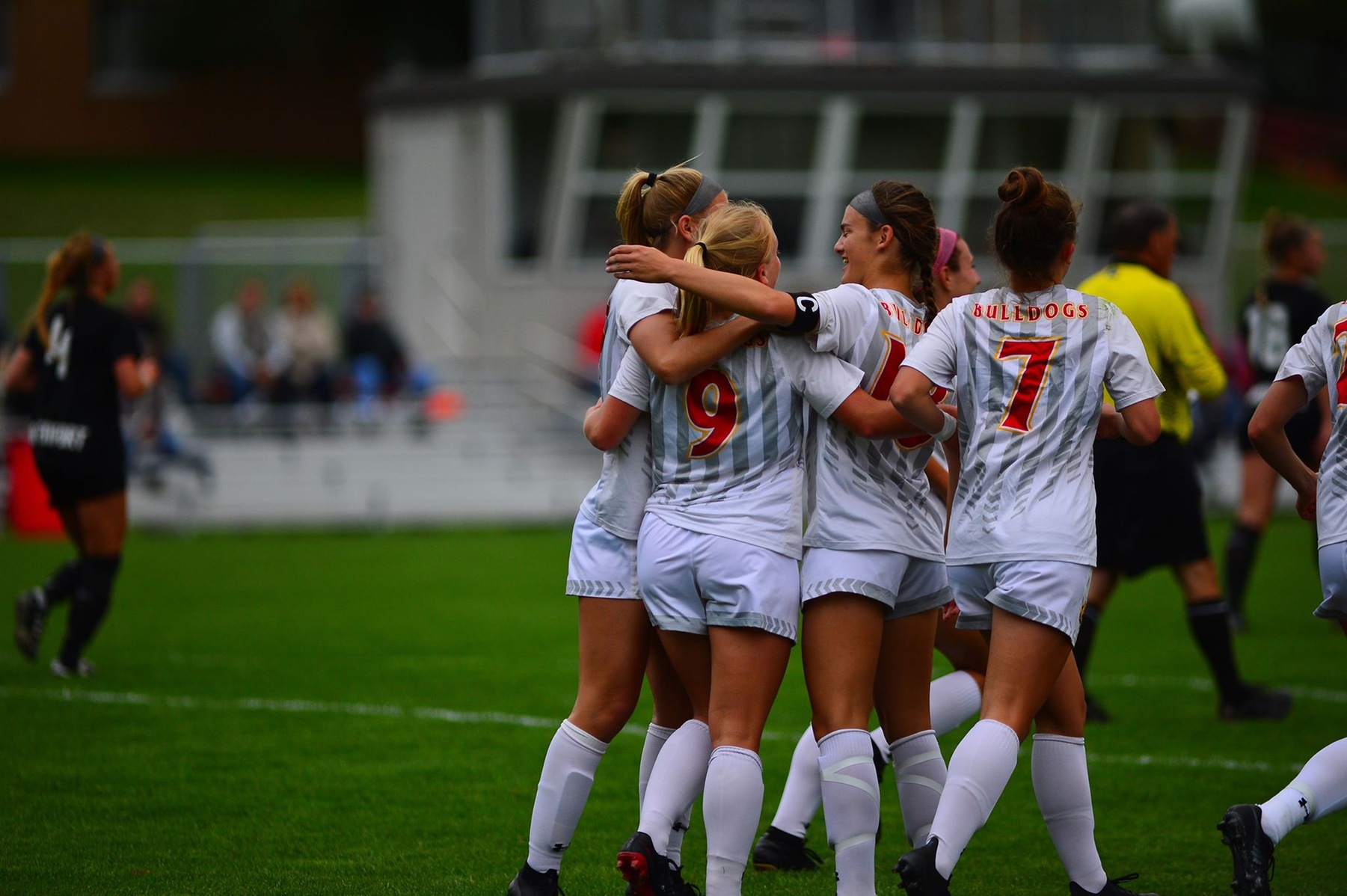 Ferris State Erupts For Six Goals In Win Over Davenport