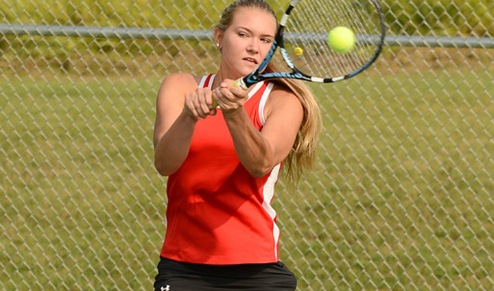 Bulldog Women's Tennis Suffers First Loss Of Spring In Close Fashion