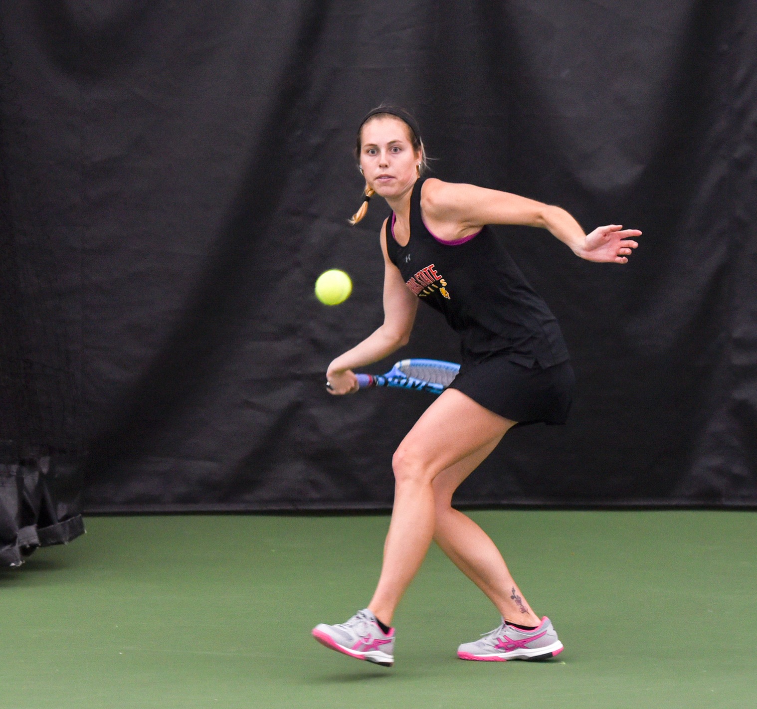 Bulldogs Edged In Home Match By Hillsdale College