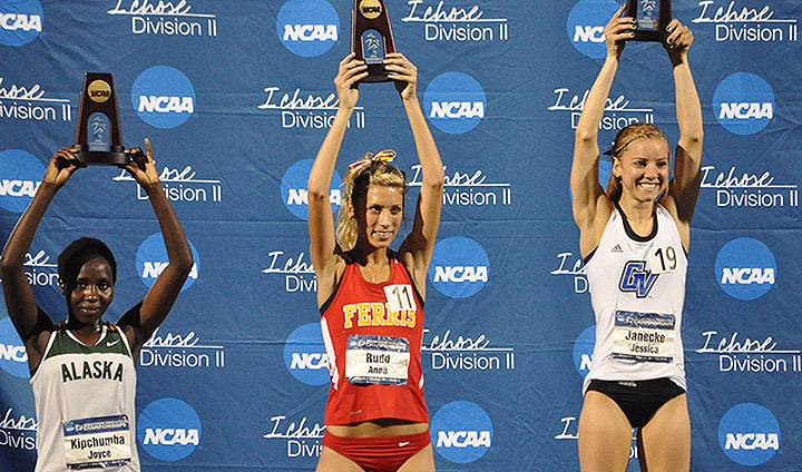 Ferris State's Anna Rudd Earns All-America Honors In 10,000 Meters On Day One At NCAA-II Championships