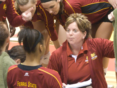 Theresa Beeckman will be one of the featured speakers at the 2010 Premier Volleyball Academy's Coaching Symposium. (Photo by Joe Gorby)