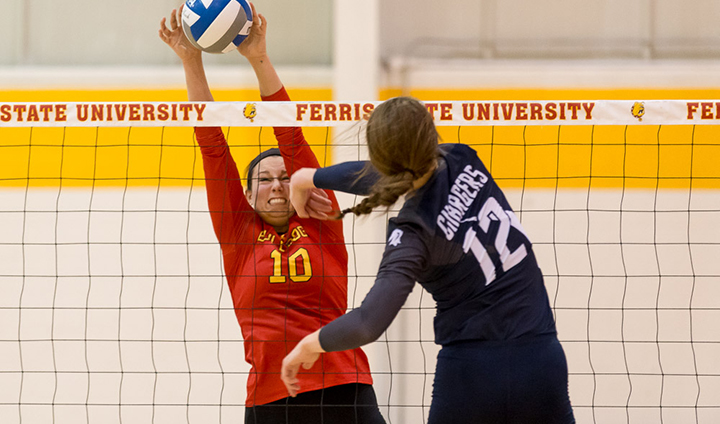 Ferris State Volleyball Continues Home Court Dominance With Sweep Of Hillsdale
