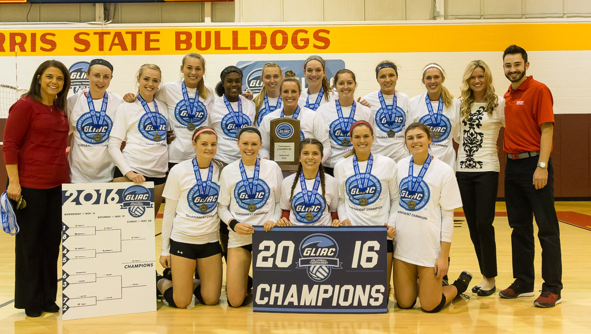 Ferris State Volleyball Captures Third-Straight GLIAC Tournament Championship
