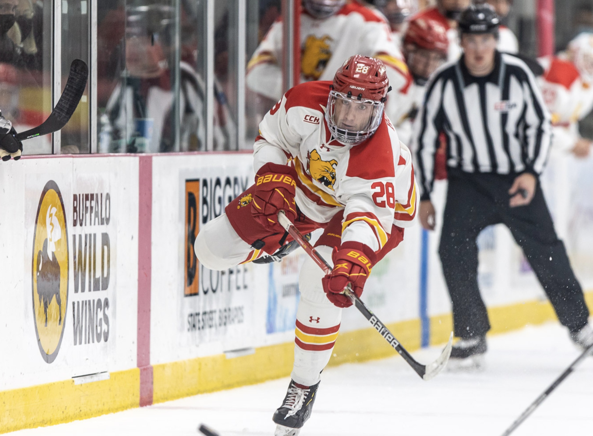 Rons Scores Twice But Bulldogs Fall To Wildcats In Return To CCHA Play